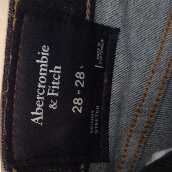 Abercrombie & Fitch Men's skinny Jeans. - Picture 4 of 11